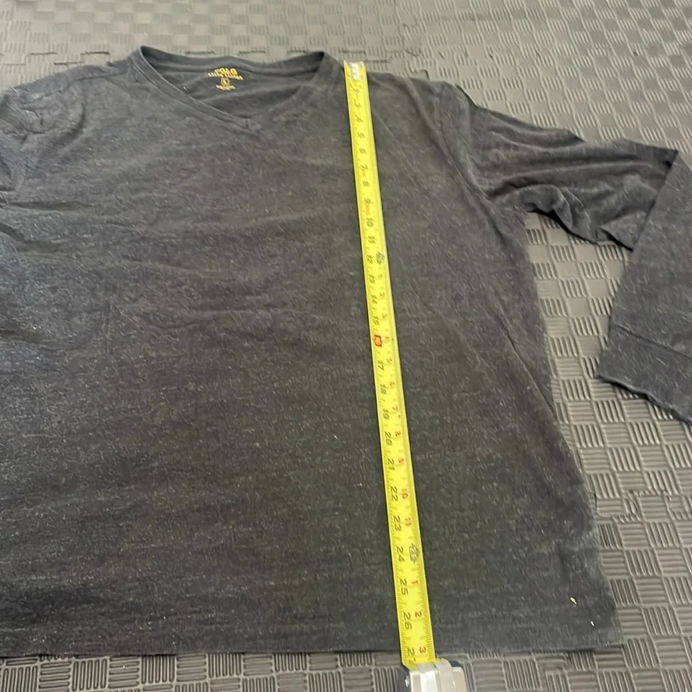 Polo by Ralph Lauren gray long sleeve size large with a v neck